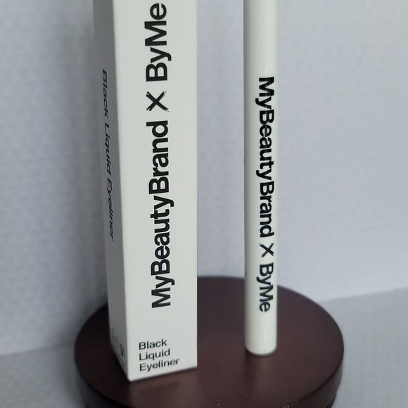 MyBeautyBrand X ByMe Waterproof Black Liquid Liner with Felt Tip - Picture 3 of 5